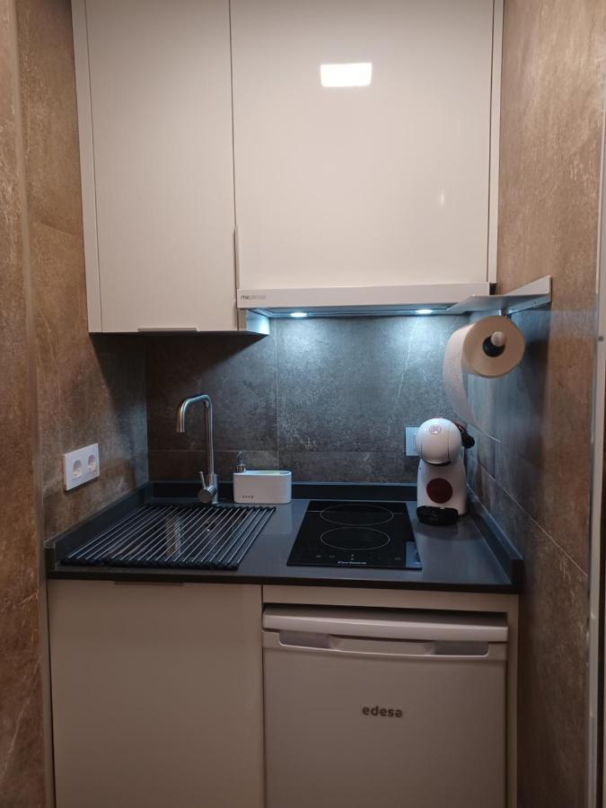 Apartamento Acogedor Junto A Calle Betis, Triana-Los Remedios Seville Ngoại thất bức ảnh