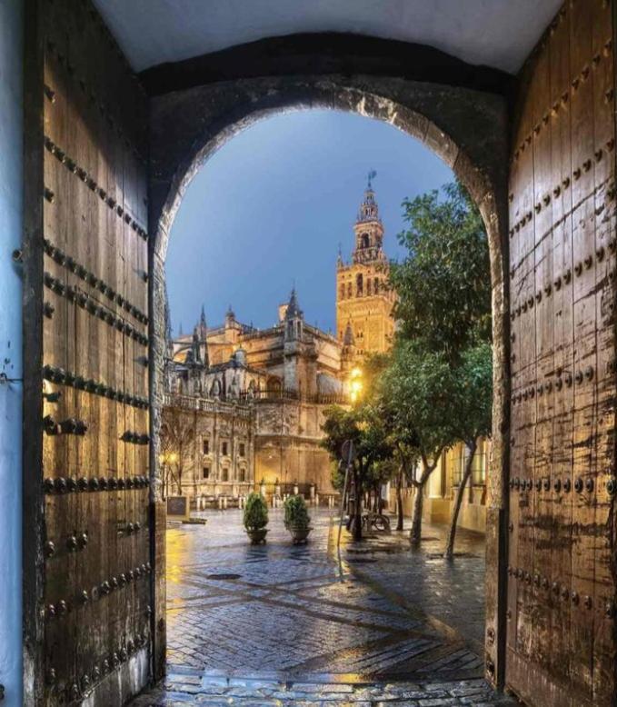 Apartamento Acogedor Junto A Calle Betis, Triana-Los Remedios Seville Ngoại thất bức ảnh